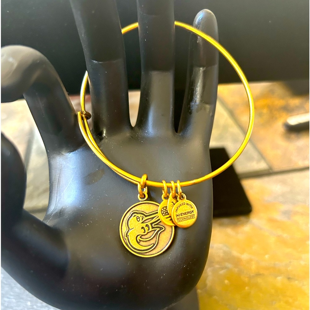 Alex and Ani Special Edition MLB Orioles, Gold